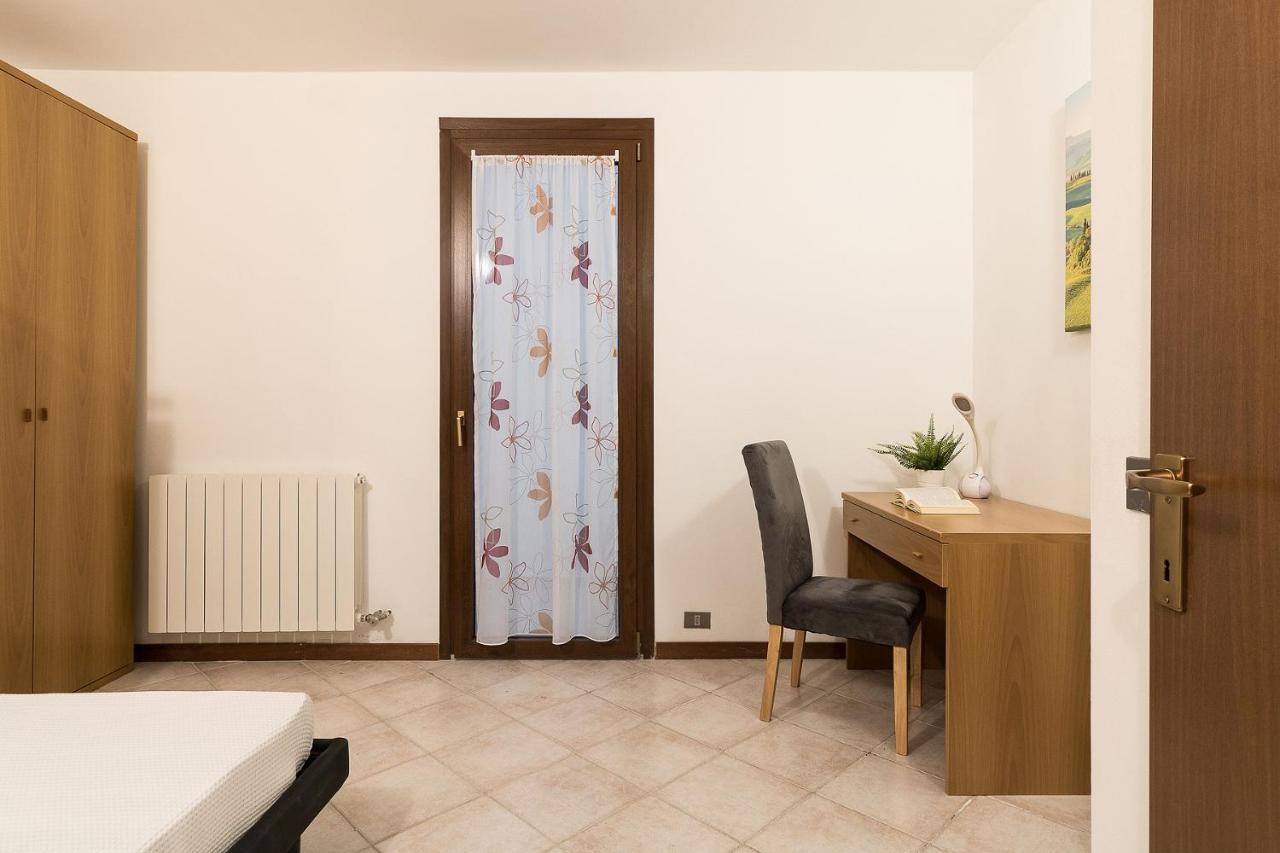 Casa Sulla Collina Lägenhet Puegnago Exteriör bild