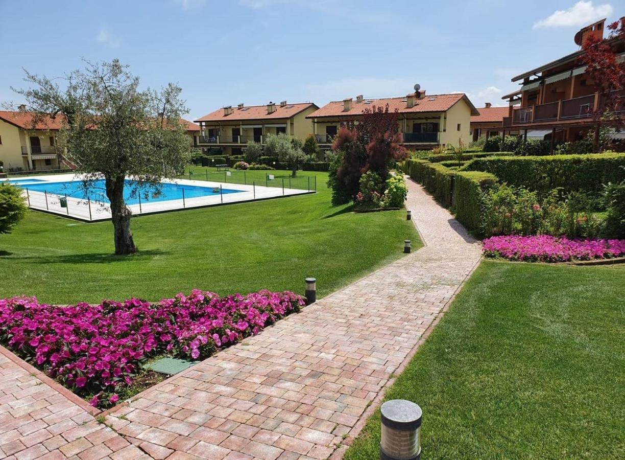 Casa Sulla Collina Lägenhet Puegnago Exteriör bild
