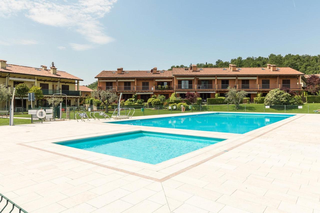 Casa Sulla Collina Lägenhet Puegnago Exteriör bild